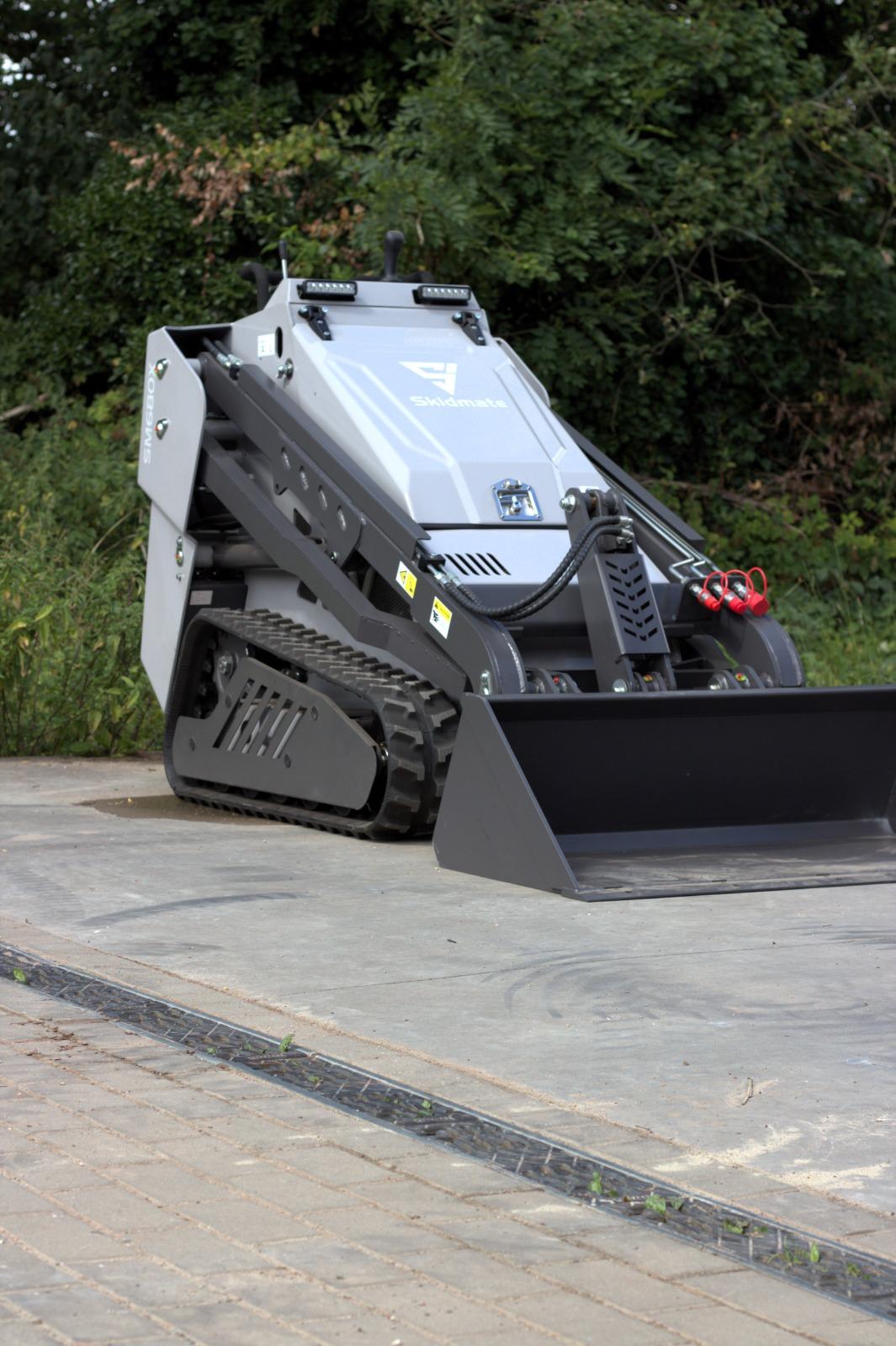 SM-680X